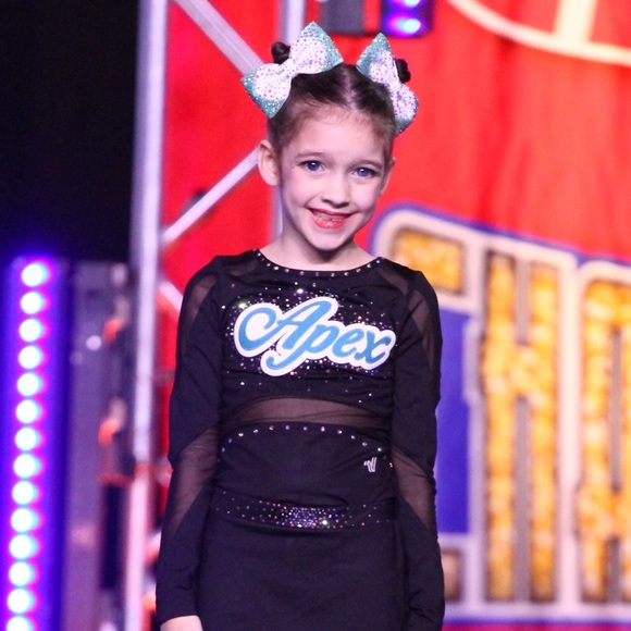 Meet your Posher, Cecilia - Picture 3 of 6